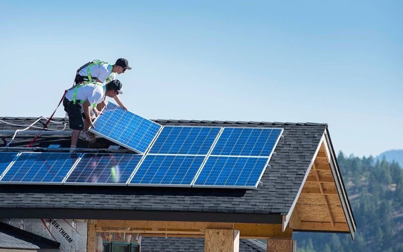 Solar Peak Team on Roof