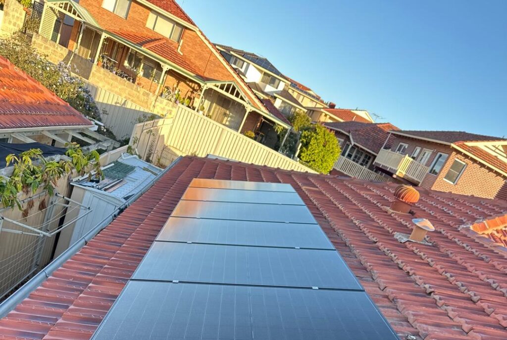 Residential vs Commercial Solar Systems: Which One is Right for You?